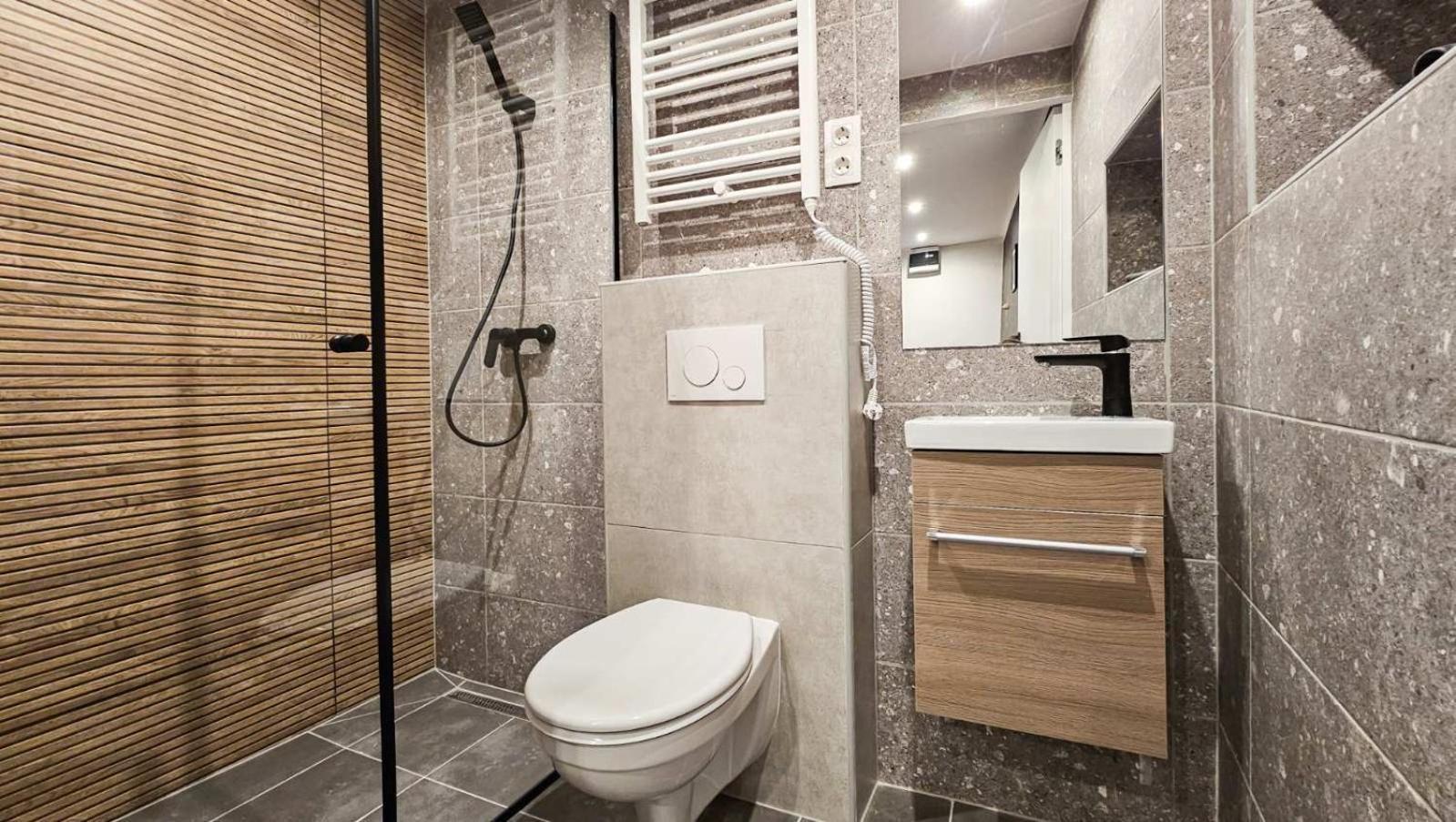 Apartment New On Andrassy Street!